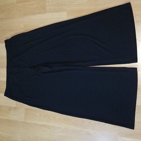 Reitmans petites black pull on wide leg pants with gold buttons size 16p EUC - Picture 3 of 8